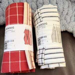 SOLD!! Patterned Kitchen Towels - 2-Set of 4